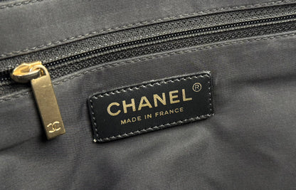Chanel New travel line tote - respace.studio