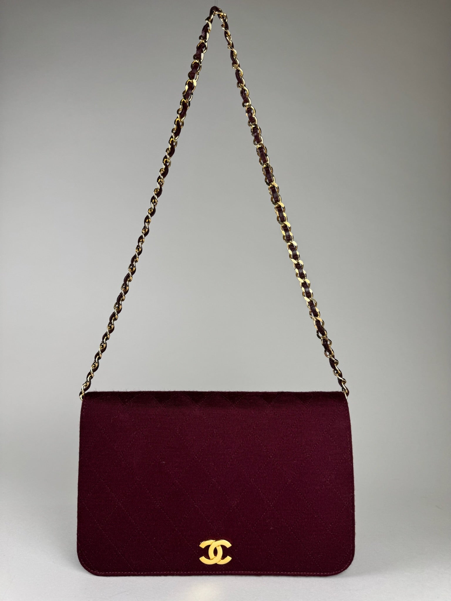 Chanel Single Flap - respace.studio