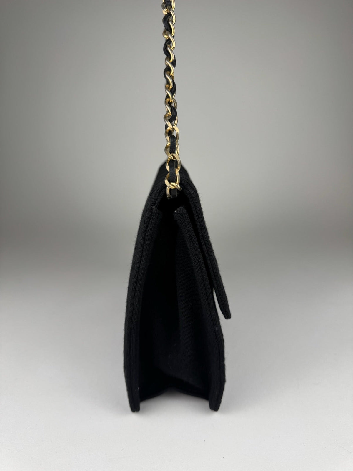 Chanel Single Flap - respace.studio