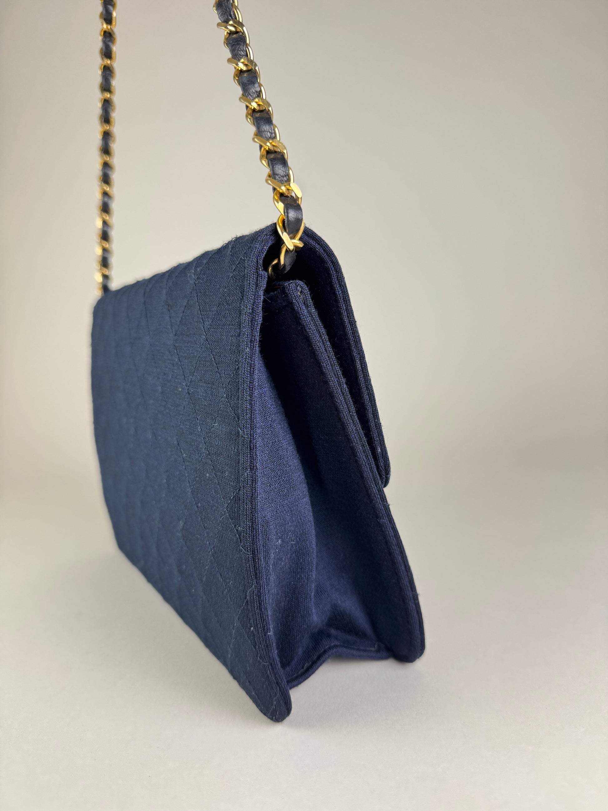 Chanel Single Flap - respace.studio