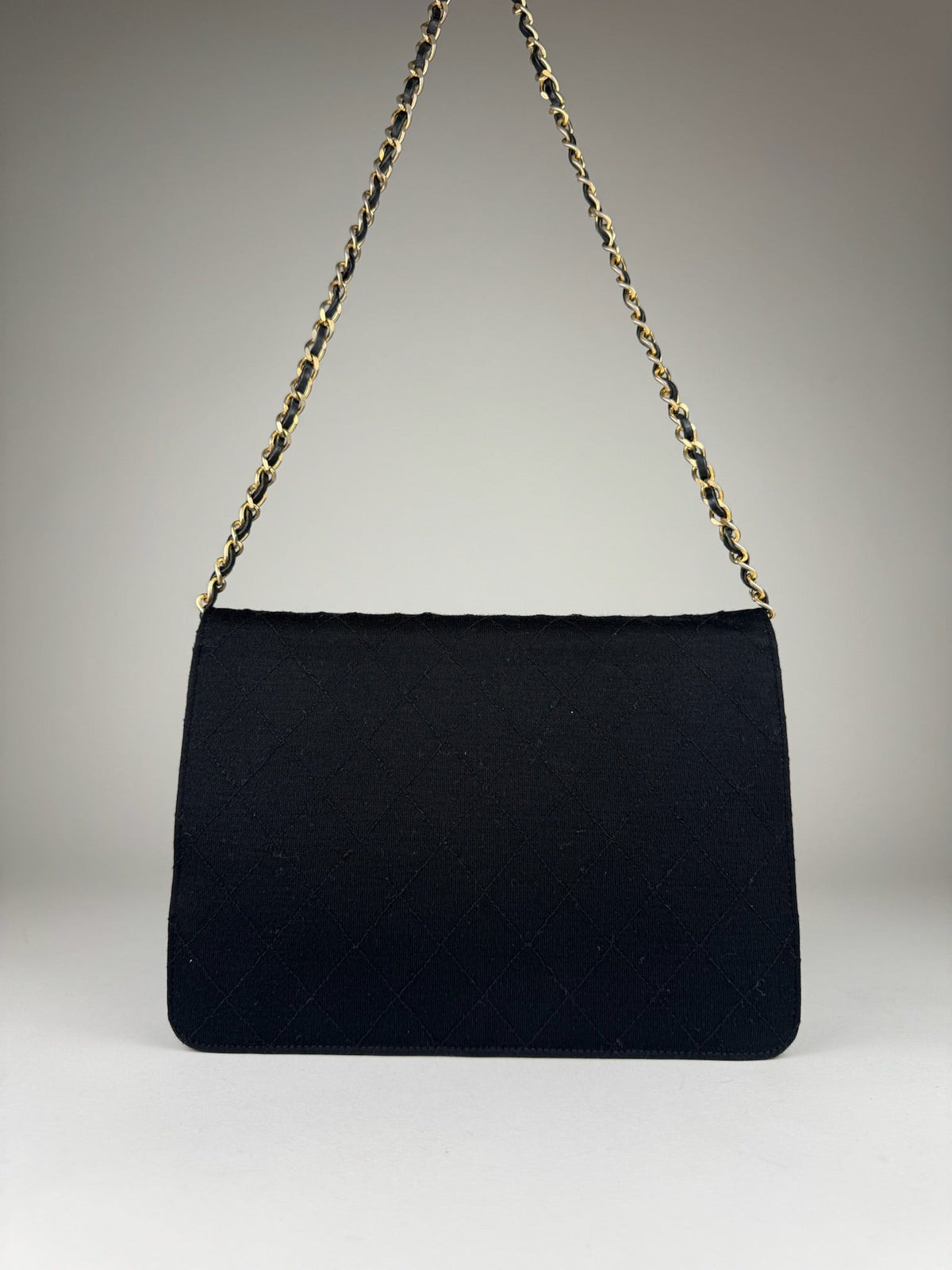 Chanel Single Flap - respace.studio