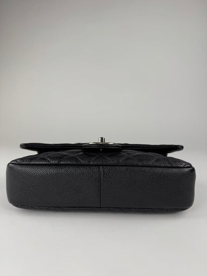 Chanel Single Flap Caviar - respace.studio
