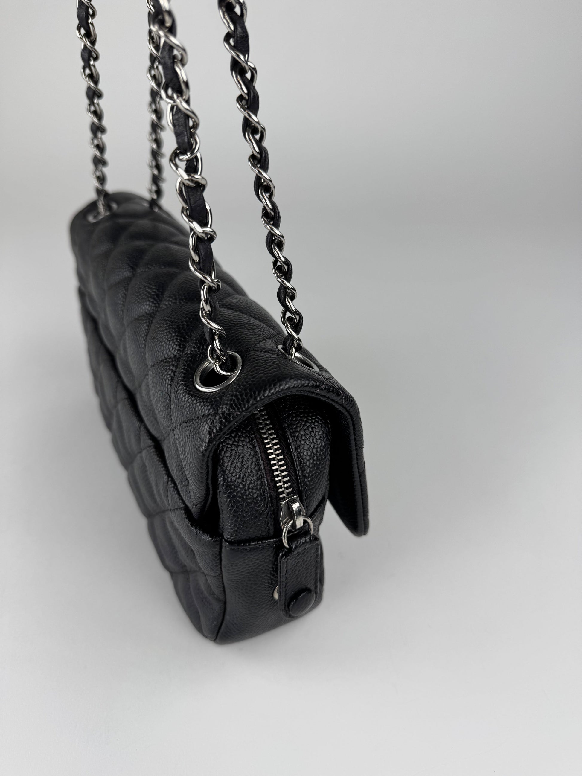 Chanel Single Flap Caviar - respace.studio