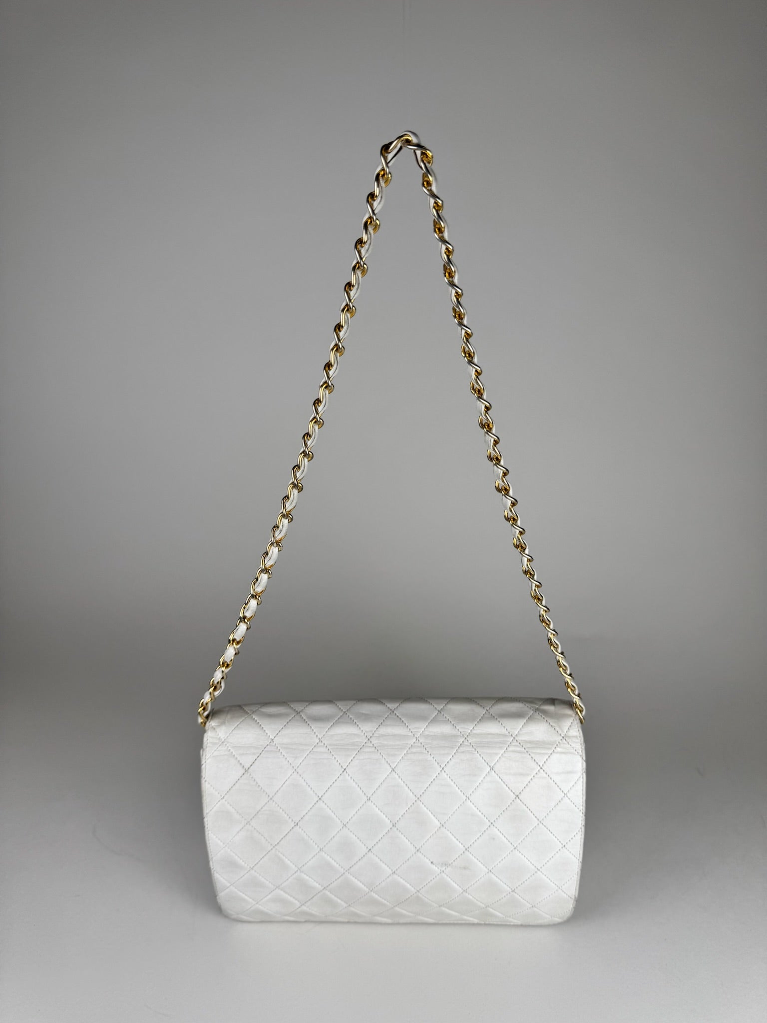 Chanel Single Flap Lambskin - respace.studio