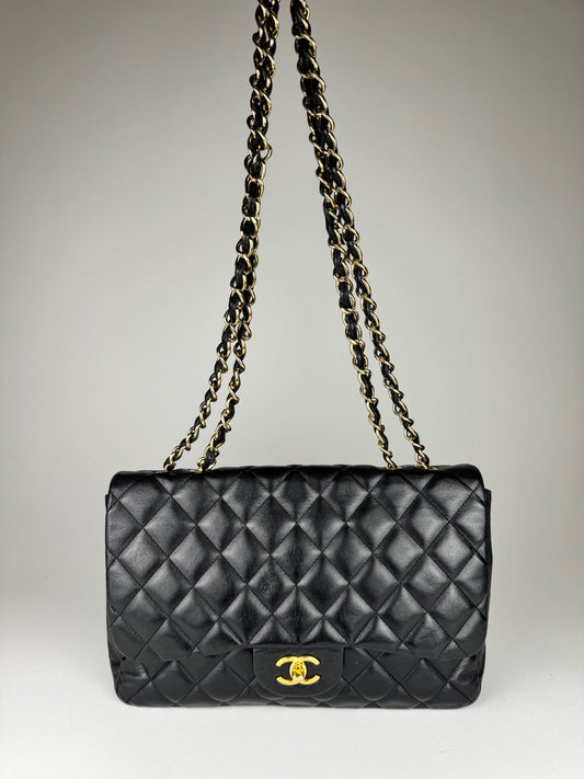 Chanel Timeless Classique medium - respace.studio
