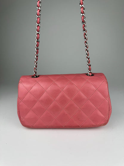 Chanel Timeless Classique Mini - respace.studio