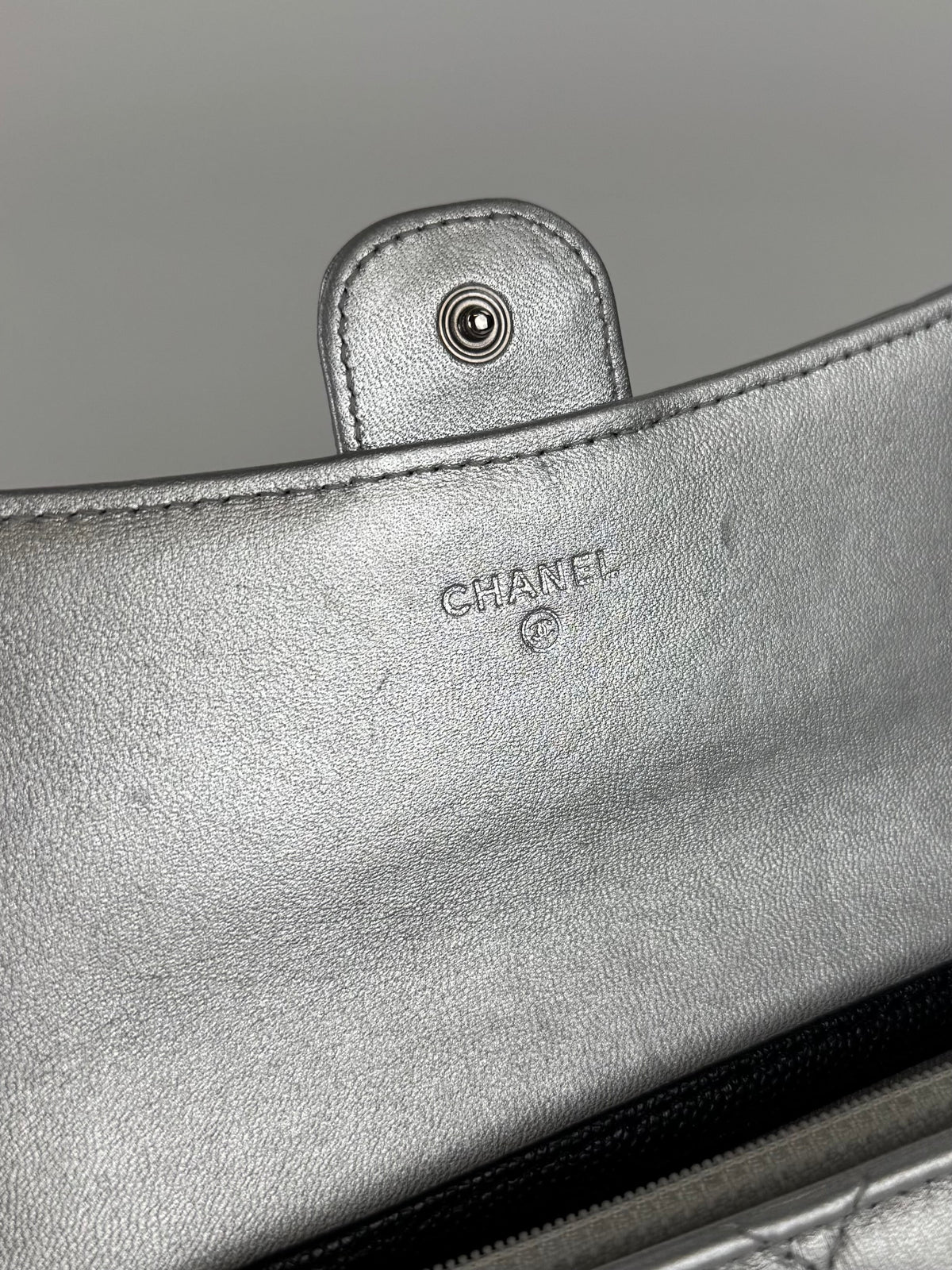 Chanel Wallet On Chain - respace.studio