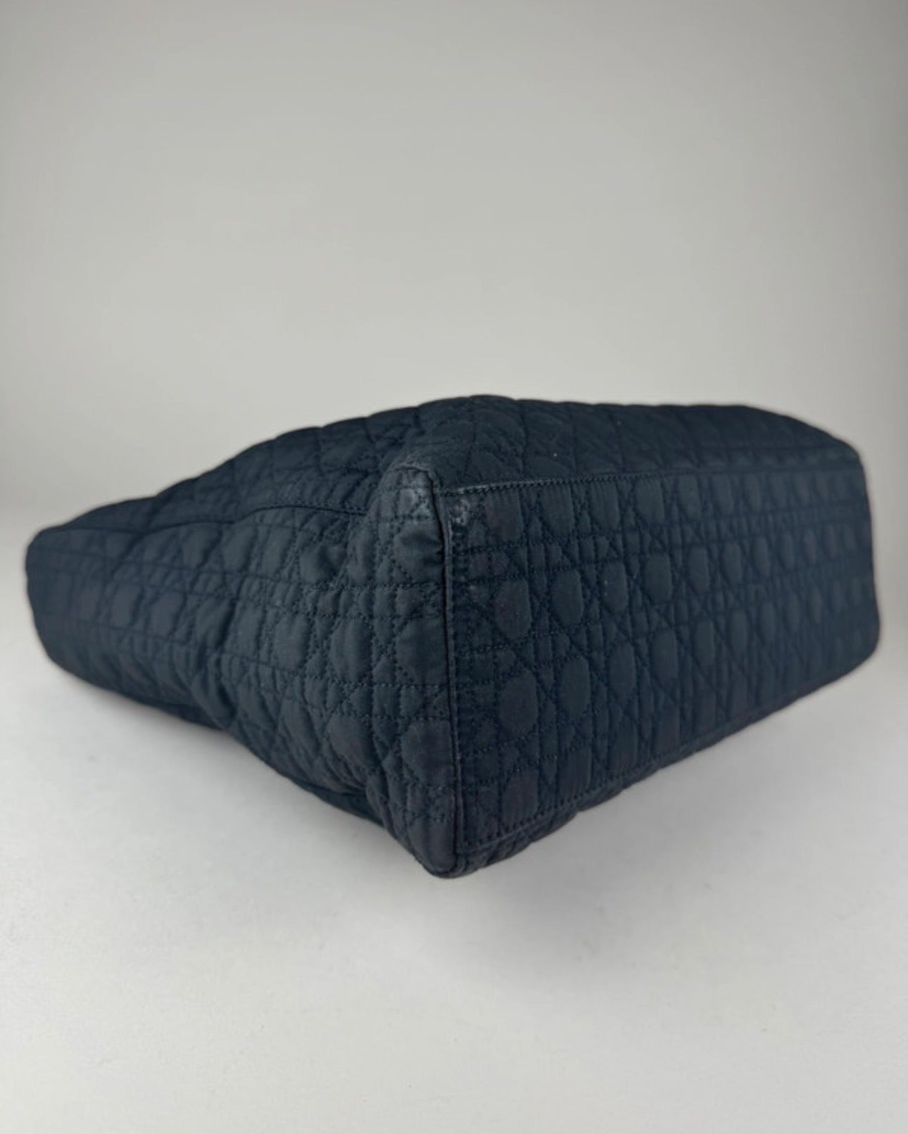 Dior Lady Dior Large - respace.studio