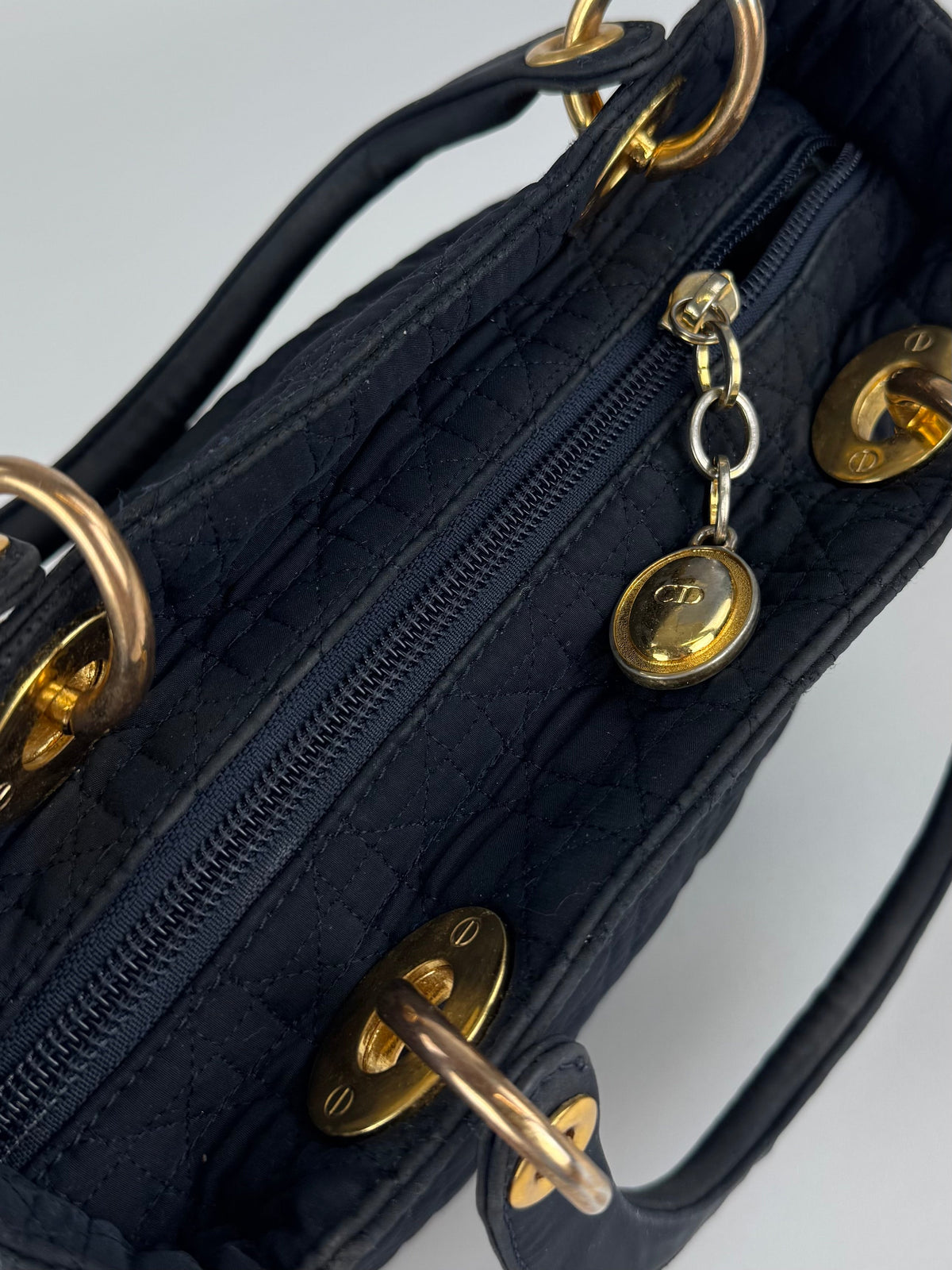 Dior Lady Dior Medium - respace.studio