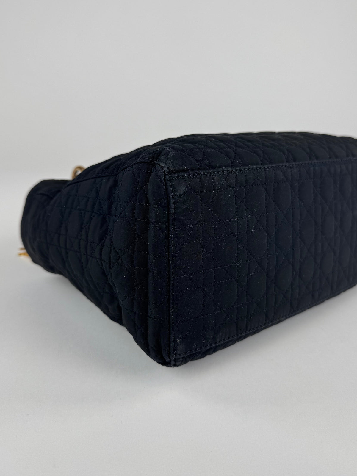 Dior Lady Dior Medium - respace.studio