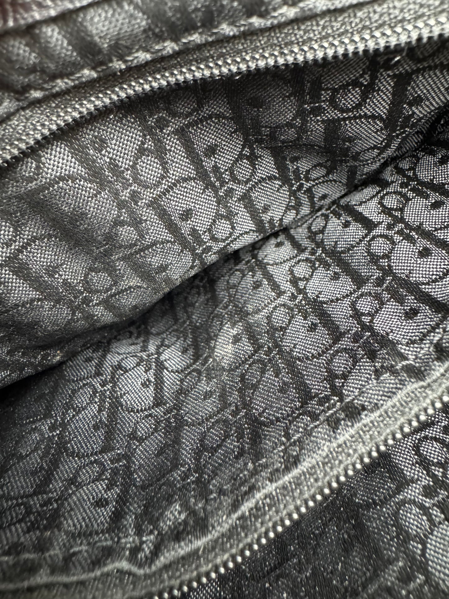 Dior Saddle - respace.studio