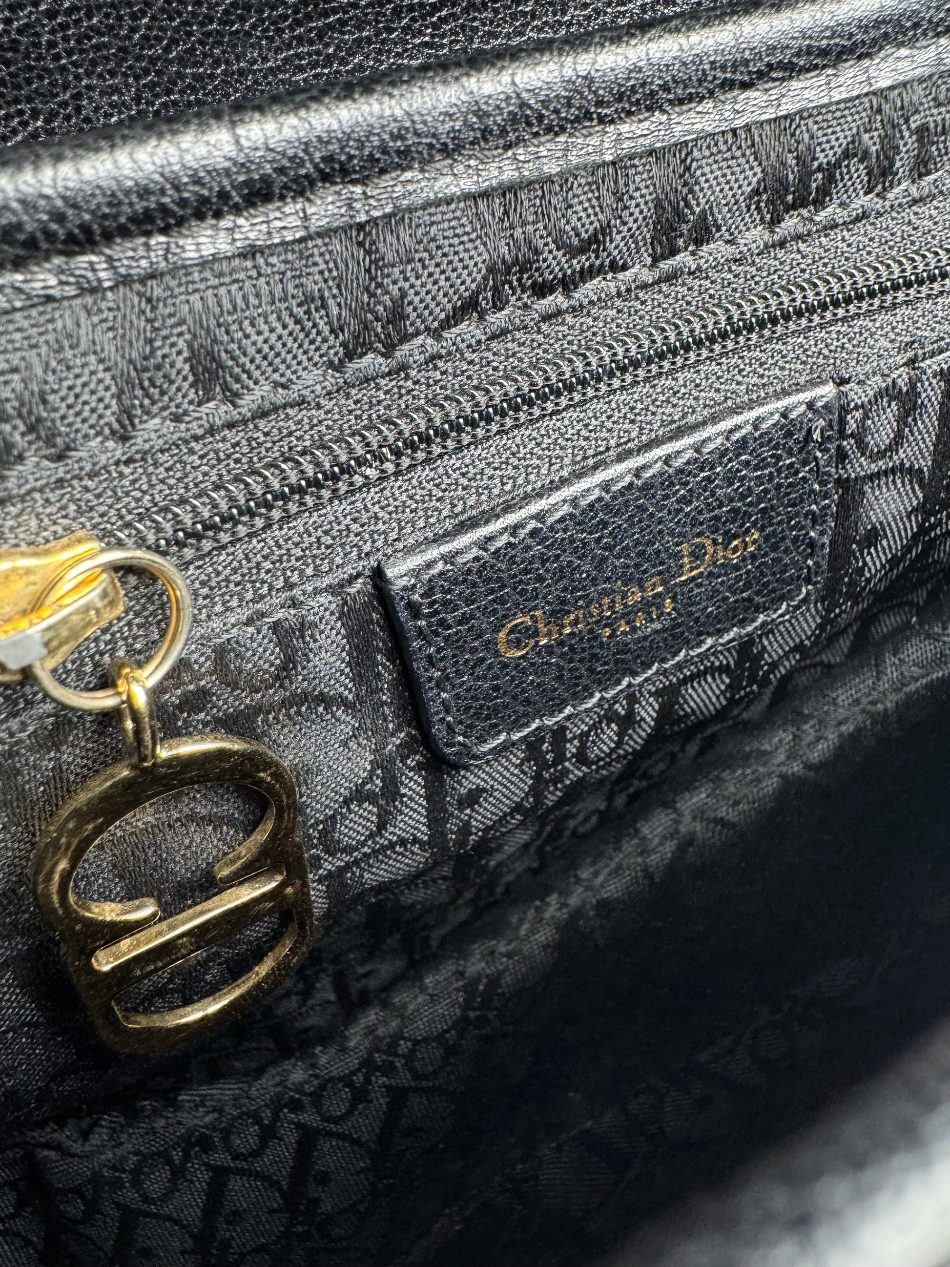 Dior Saddle - respace.studio