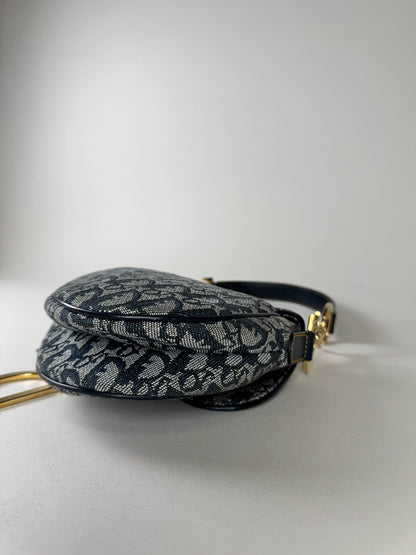 Dior Saddle - respace.studio