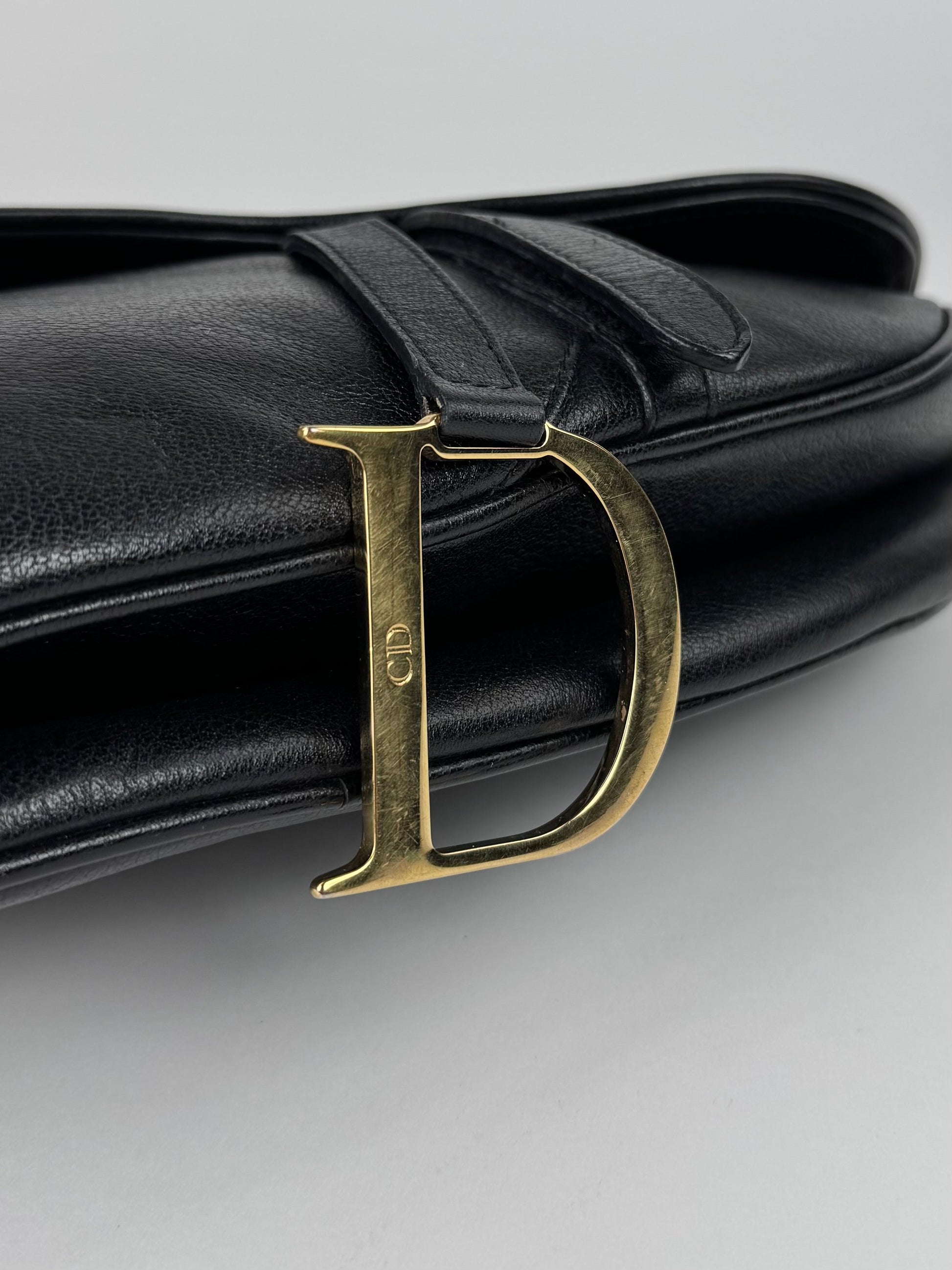 Dior Saddle - respace.studio