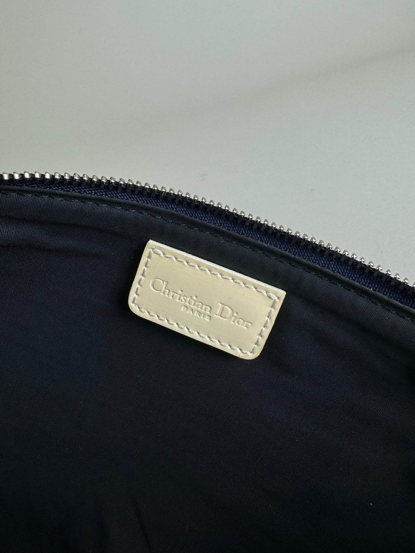 Dior Saddle Trotter - respace.studio