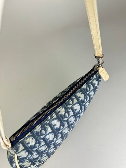 Dior Saddle Trotter - respace.studio