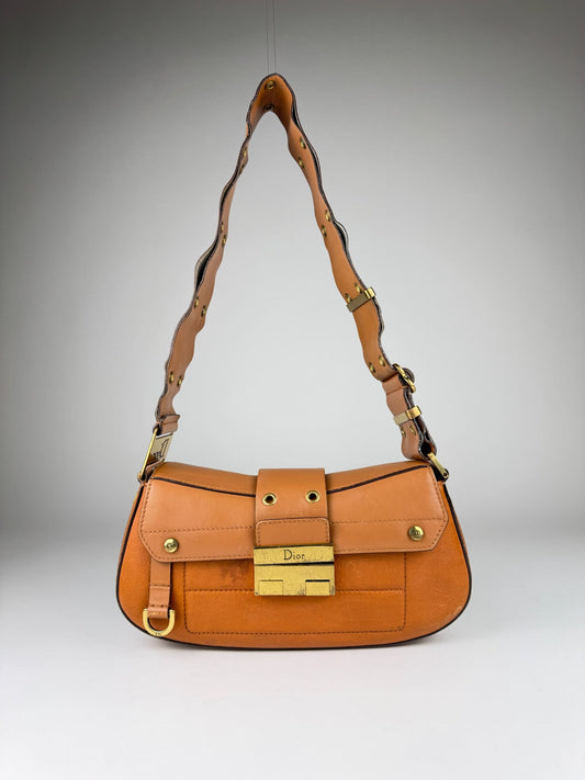 Dior Street Chic Columbus Bag - respace.studio
