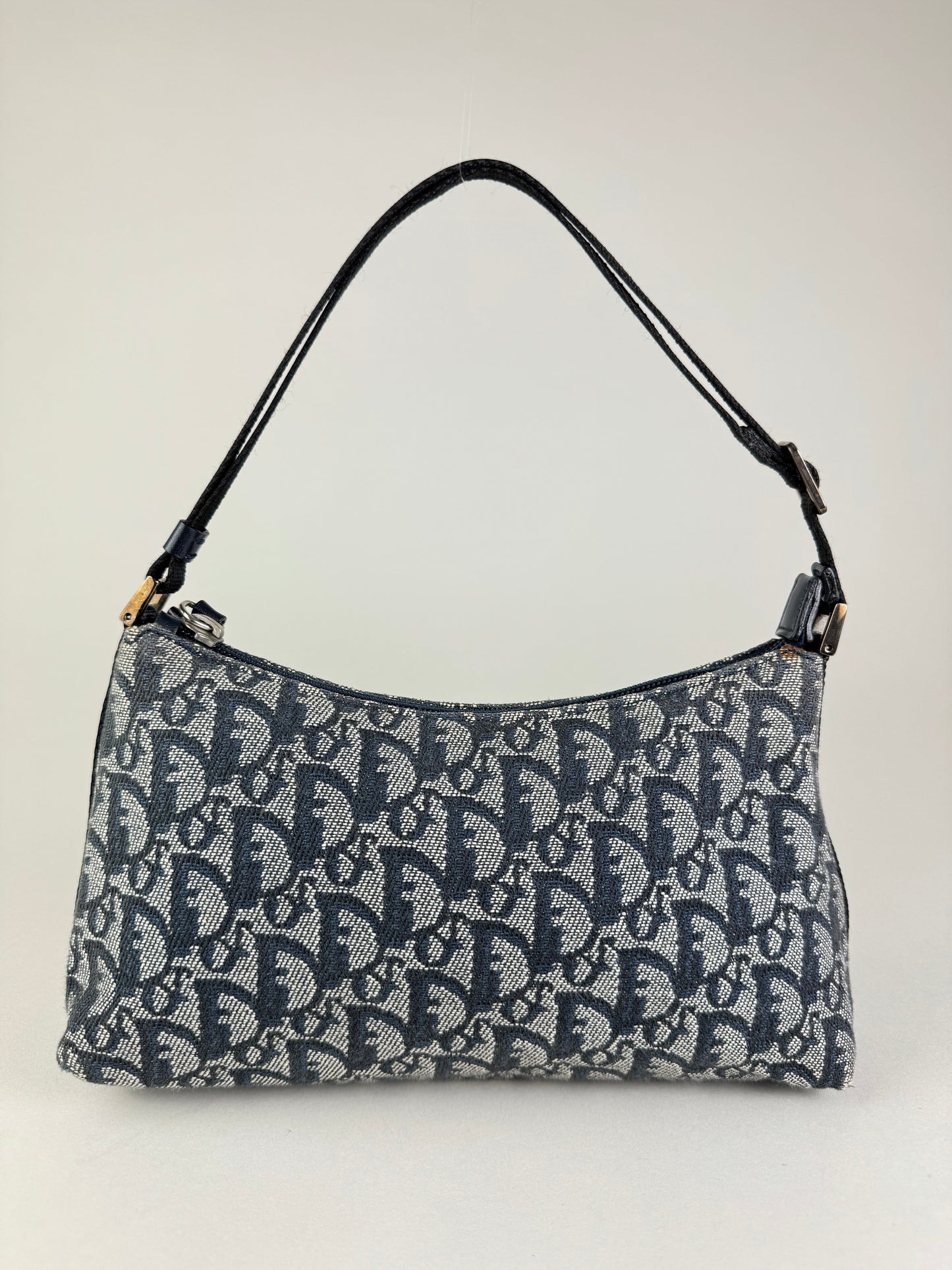 Dior Trotter Pouch - respace.studio
