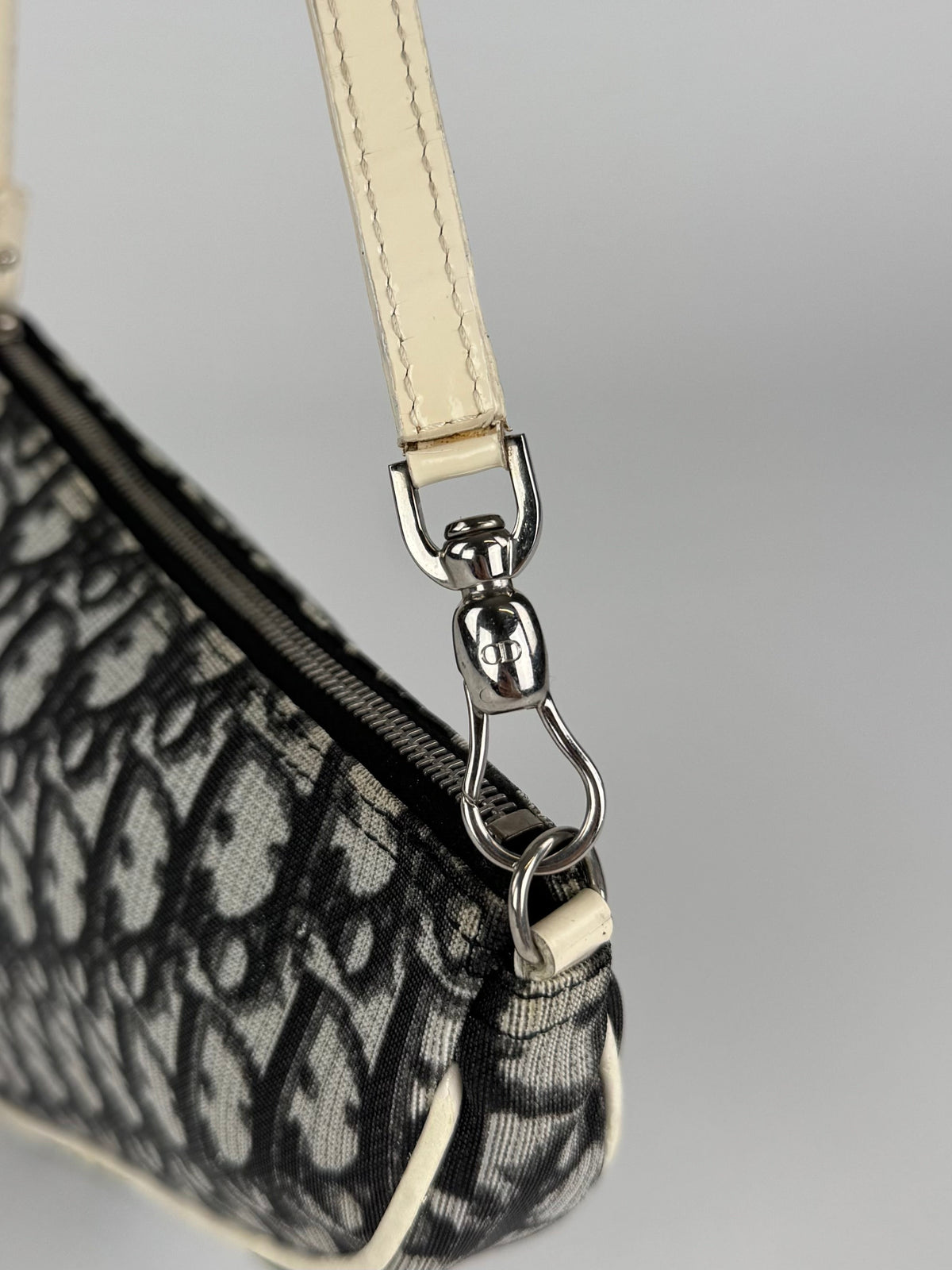 Dior Trotter Saddle Pouch - respace.studio