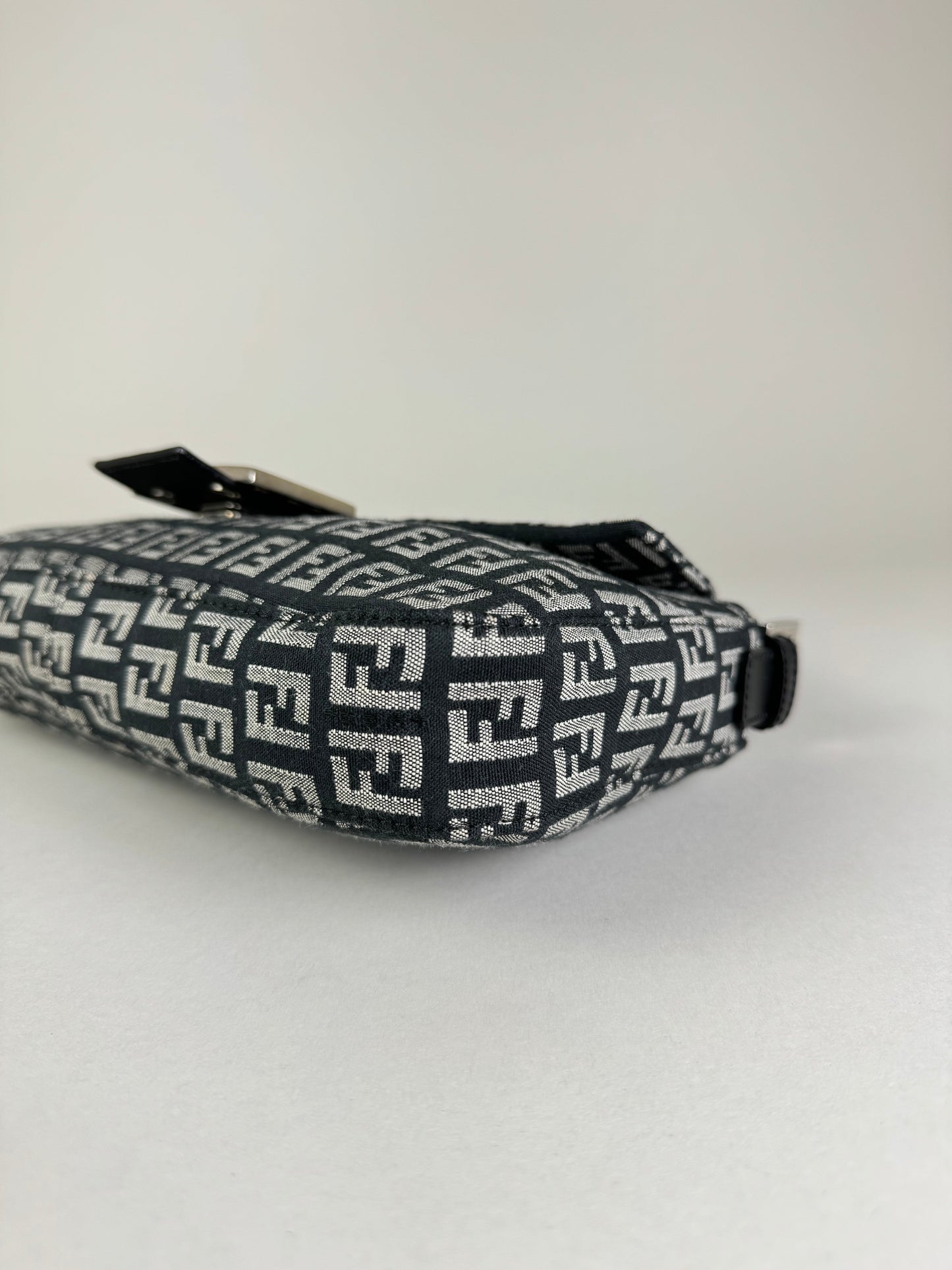Fendi Baguette - respace.studio