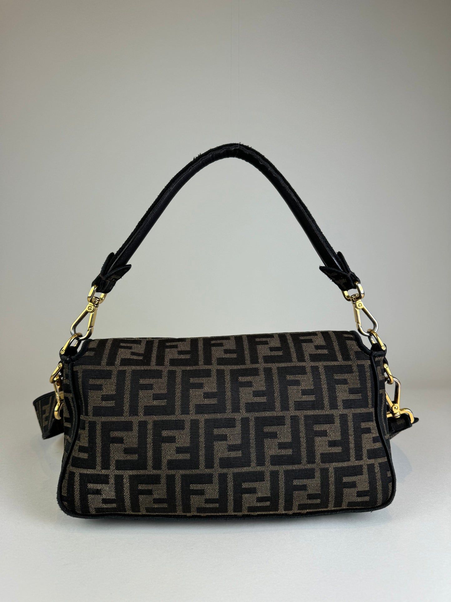 Fendi Baguette - respace.studio