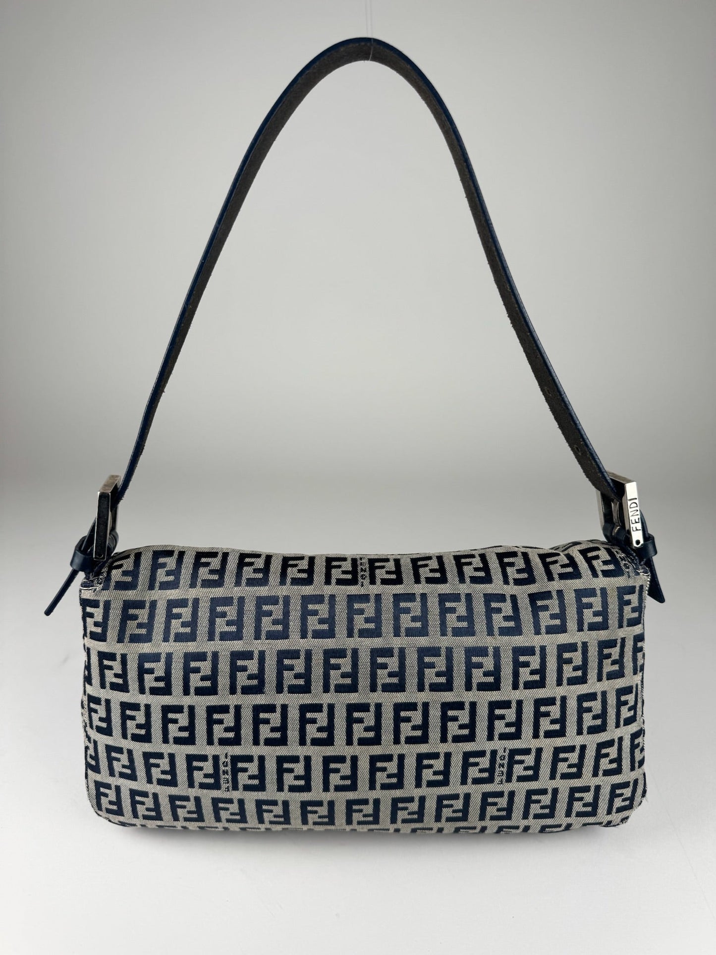 Fendi Baguette - respace.studio