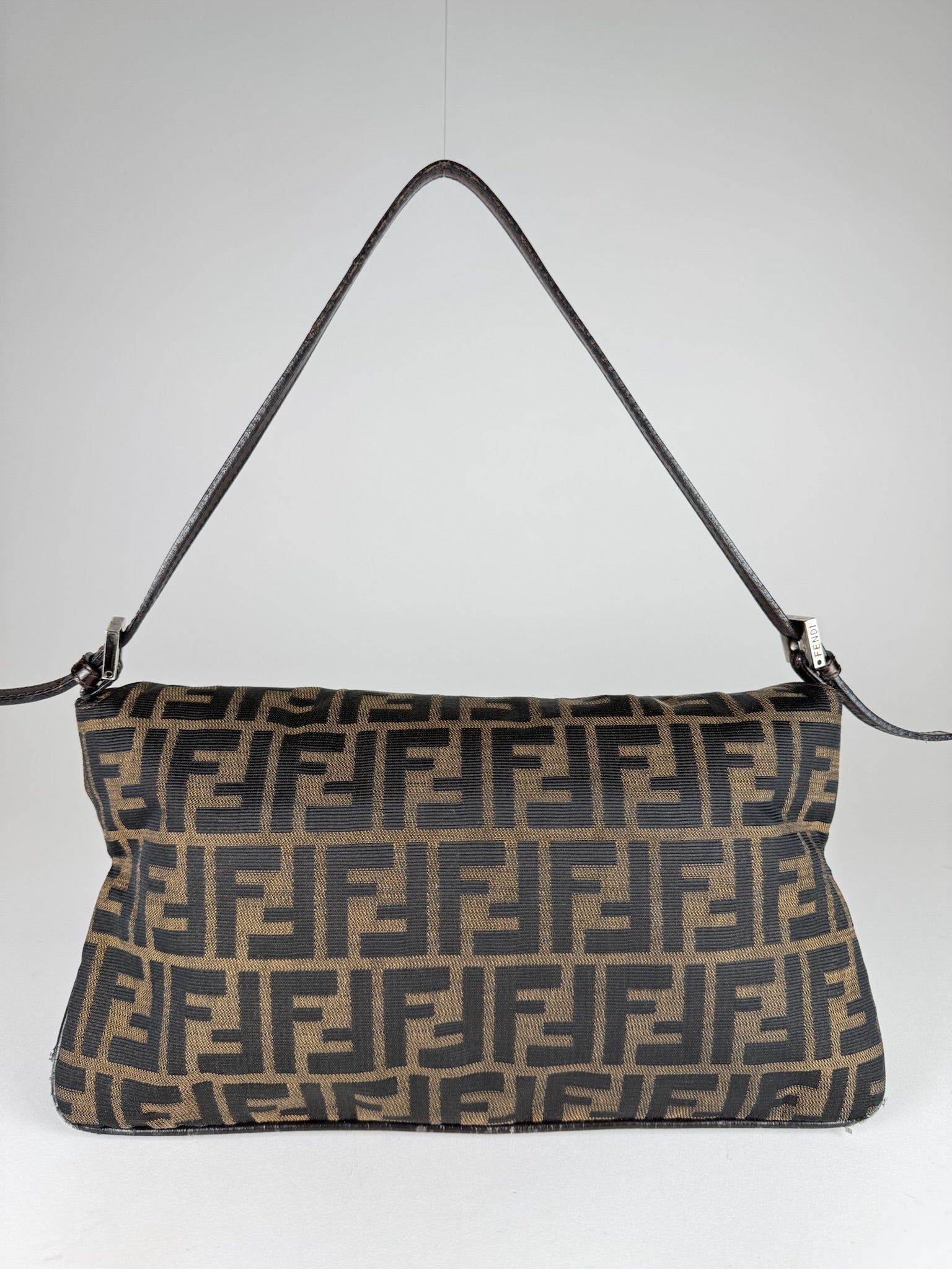 Fendi Baguette - respace.studio