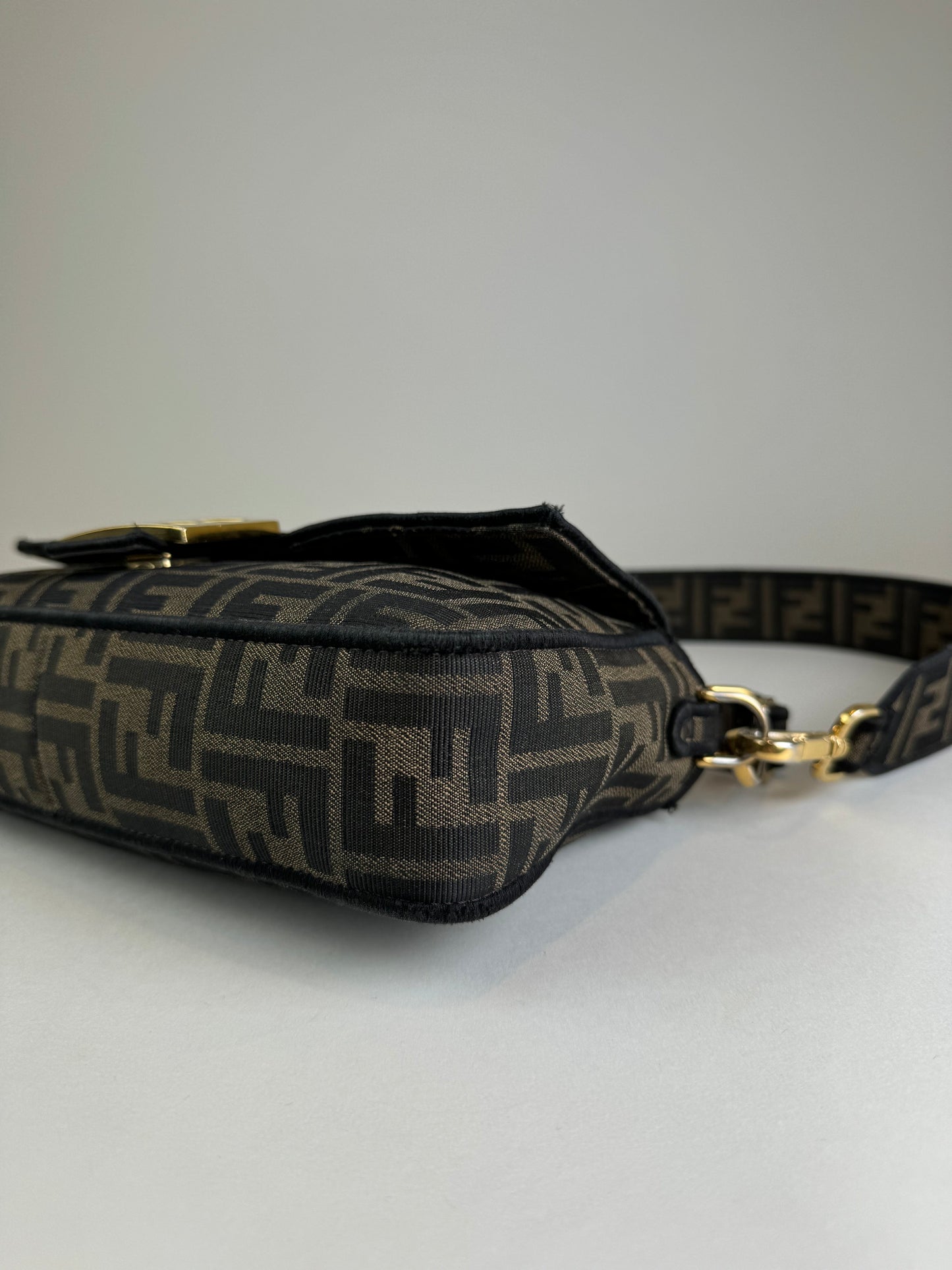 Fendi Baguette - respace.studio