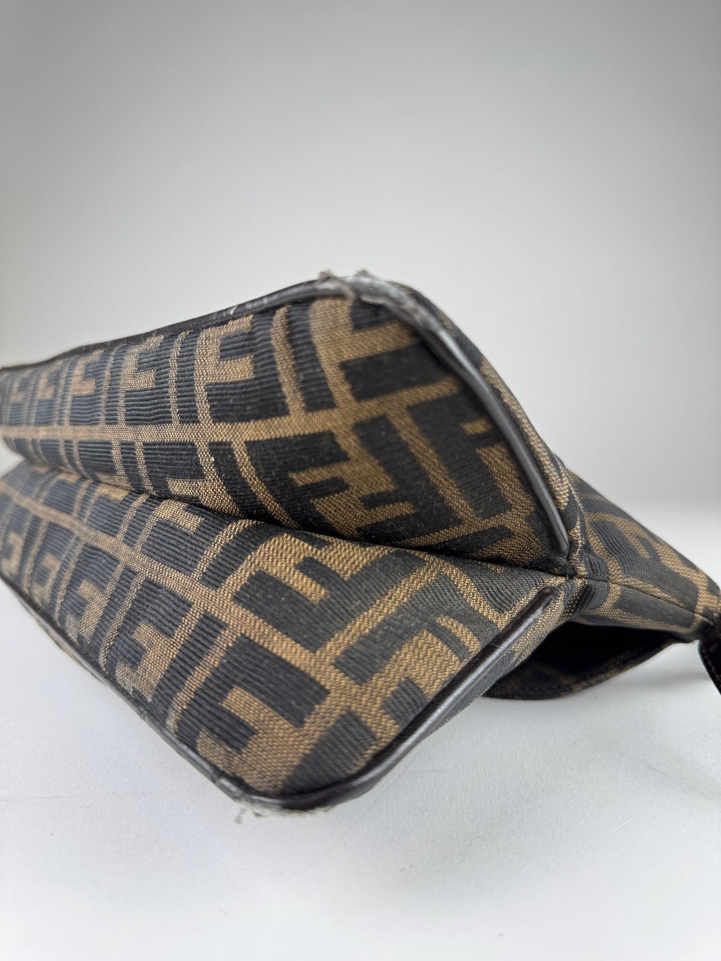 Fendi Baguette - respace.studio