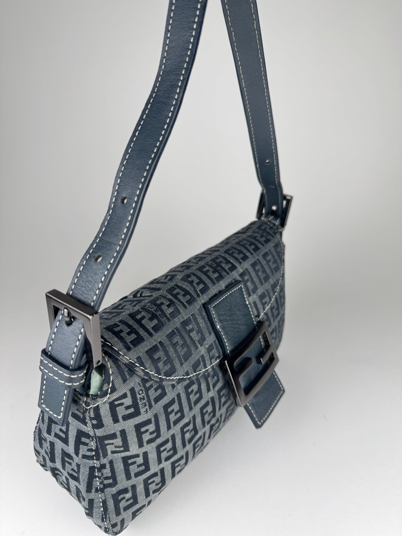 Fendi Baguette - respace.studio