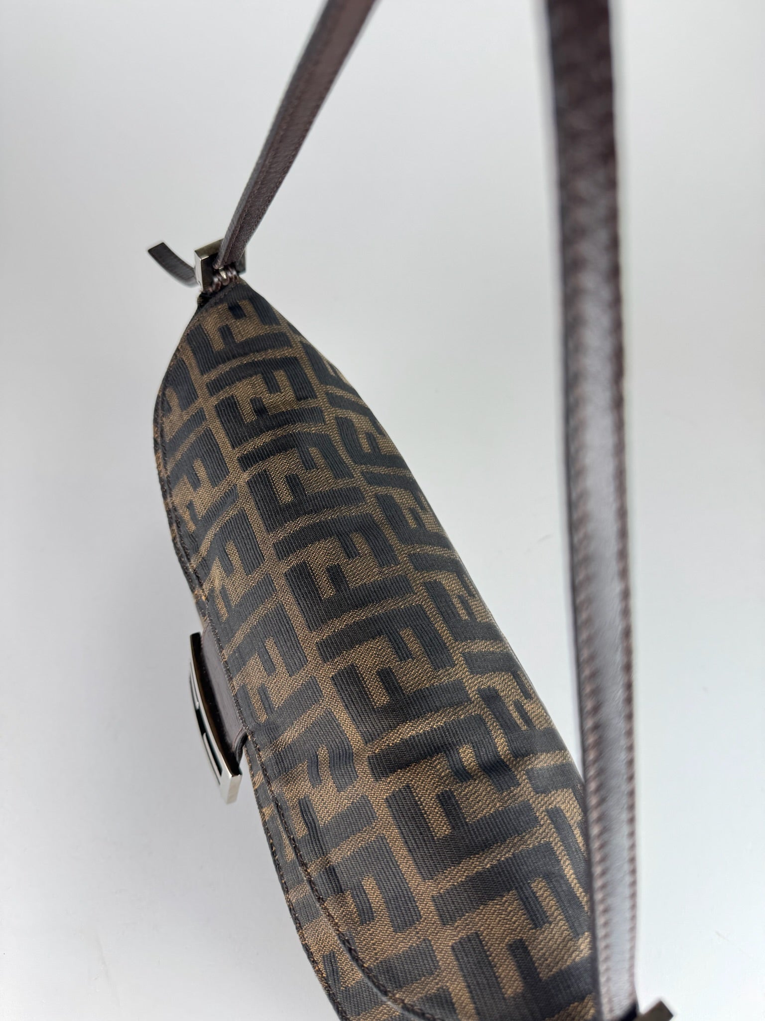 Fendi Baguette - respace.studio