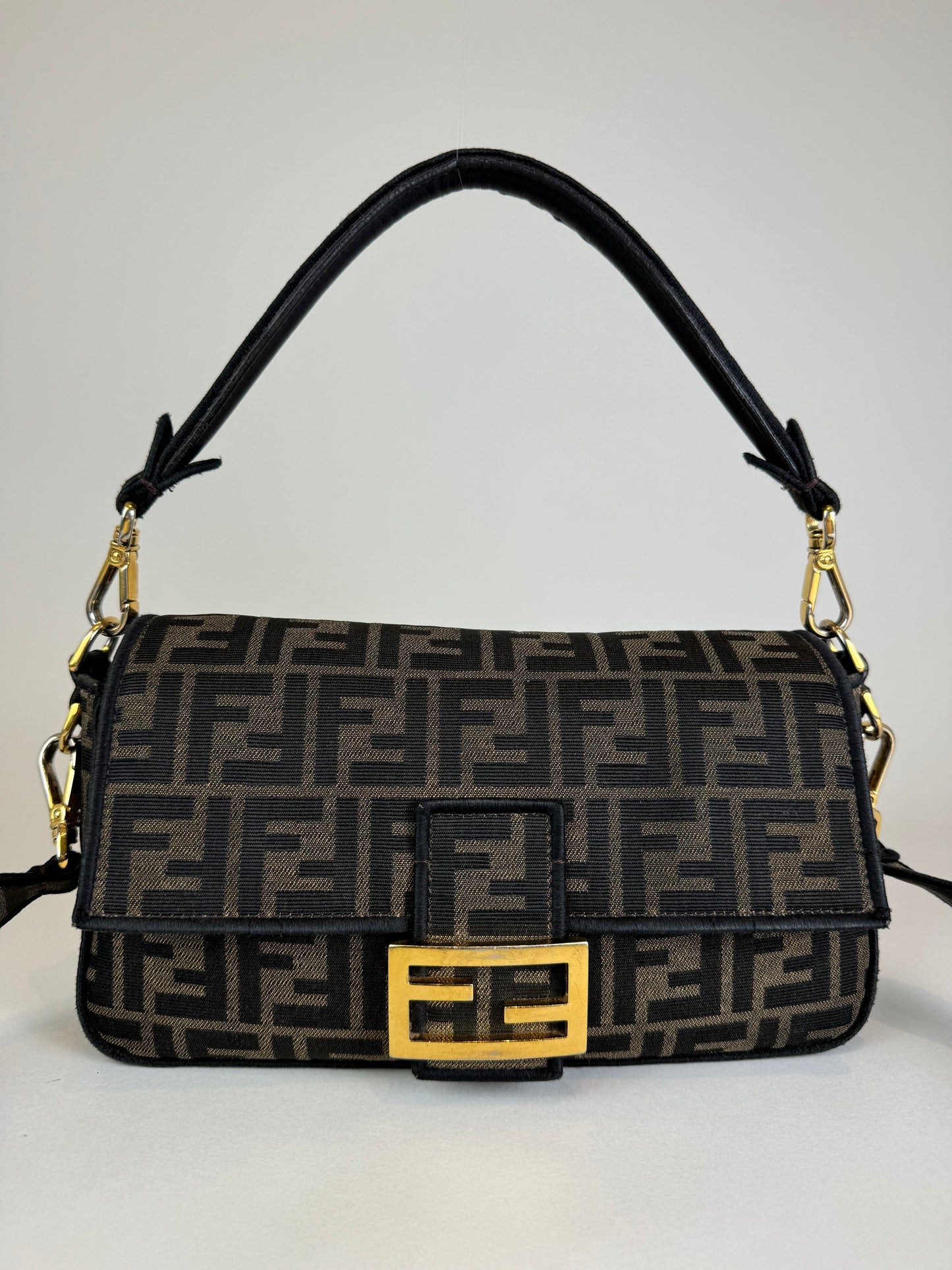 Fendi Baguette - respace.studio