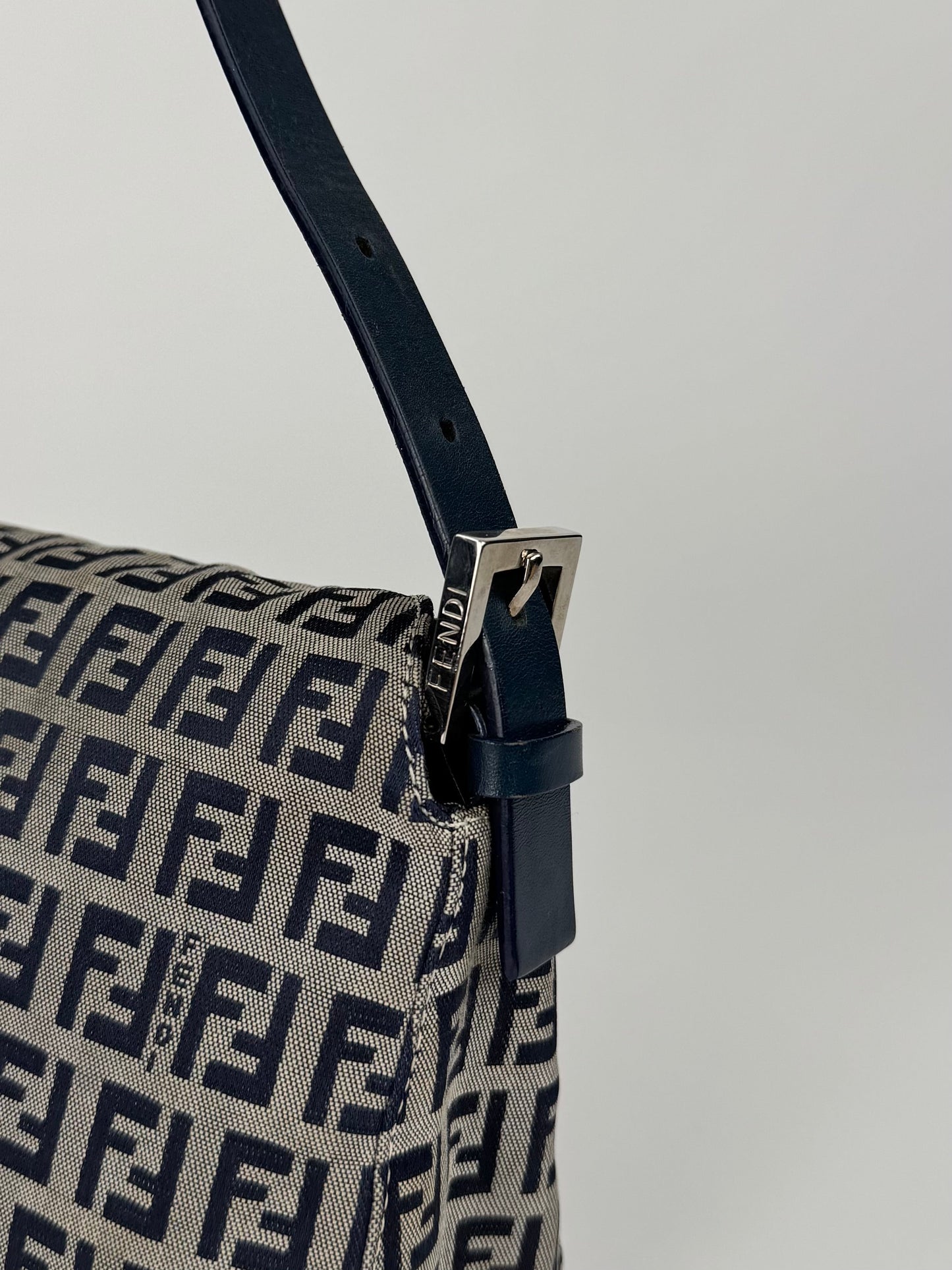 Fendi Baguette - respace.studio