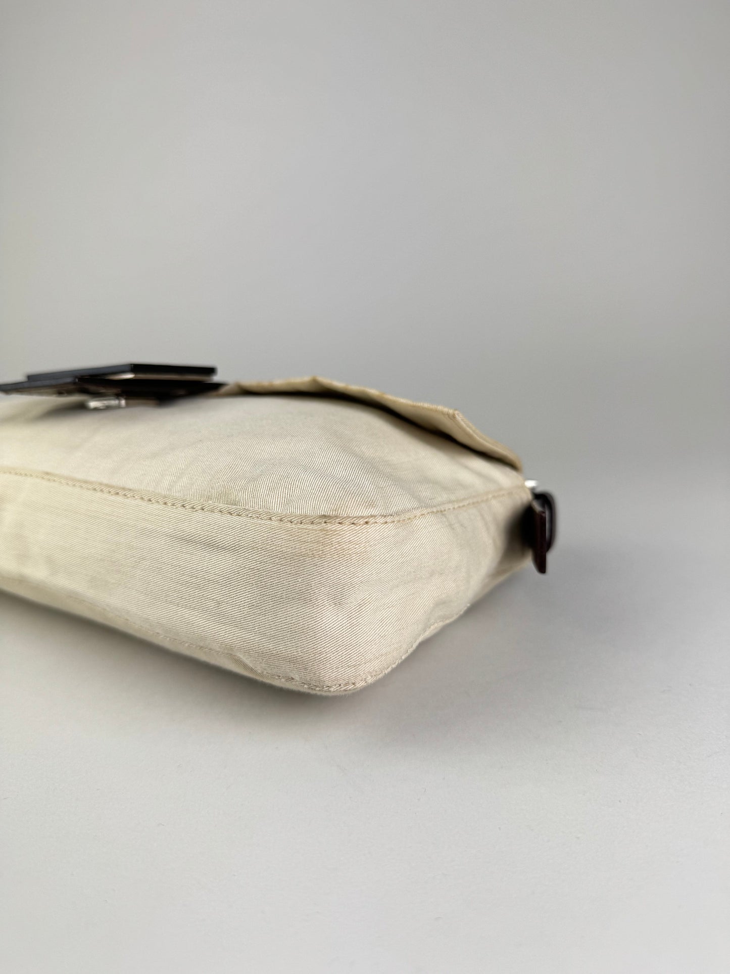 Fendi Baguette - respace.studio