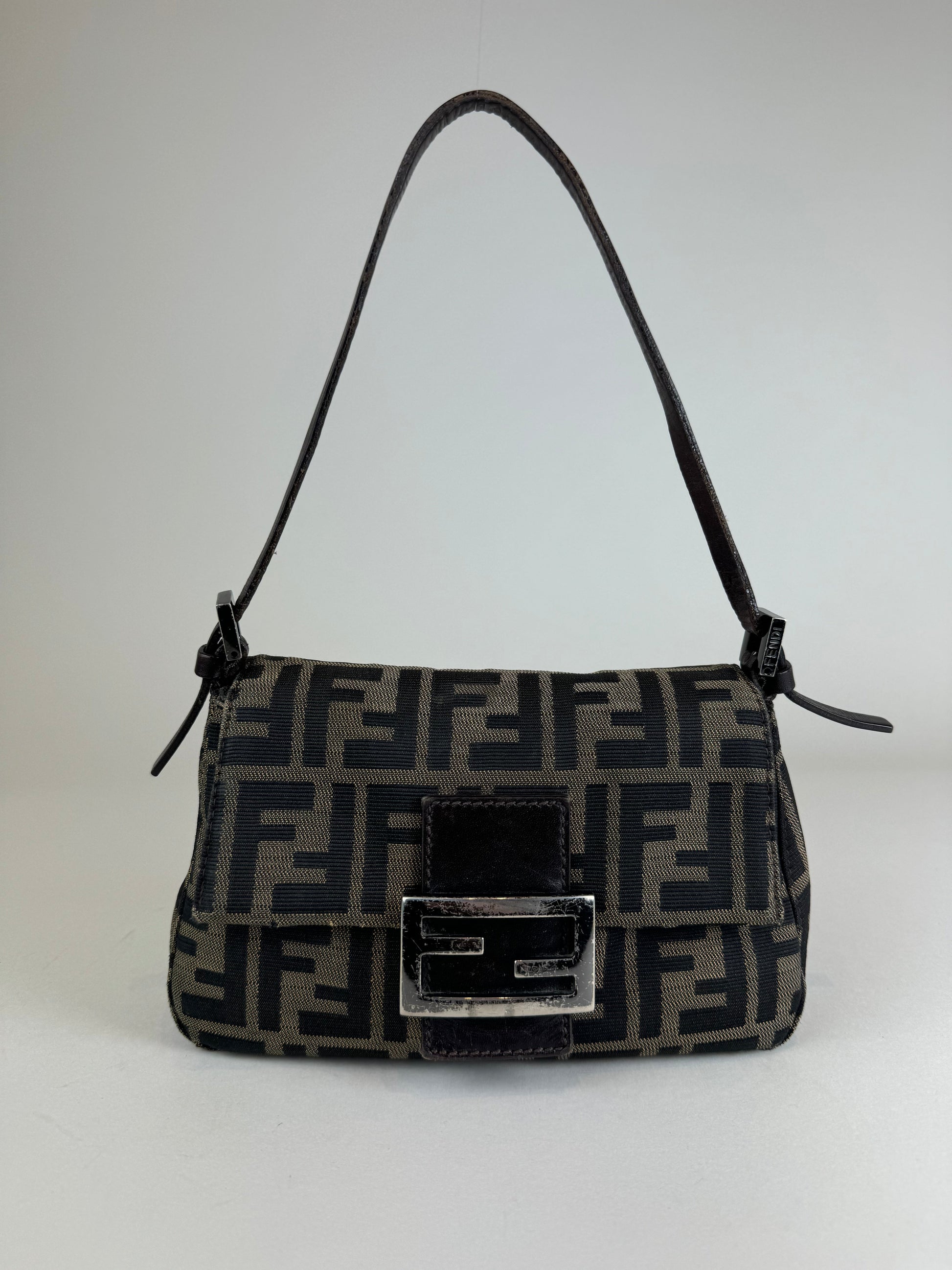 Fendi Baguette Mini - respace.studio