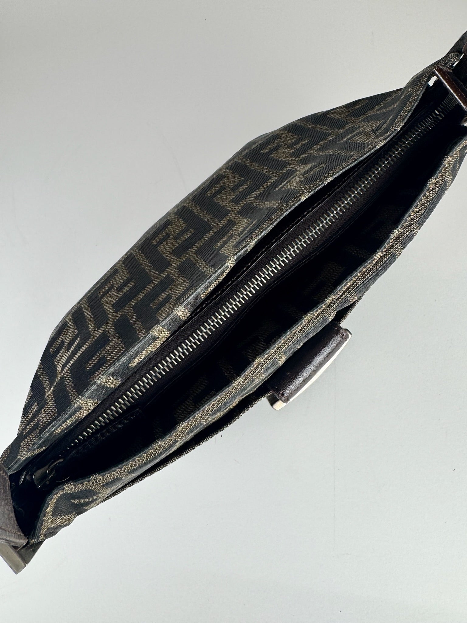 Fendi Baguette Zucca - respace.studio