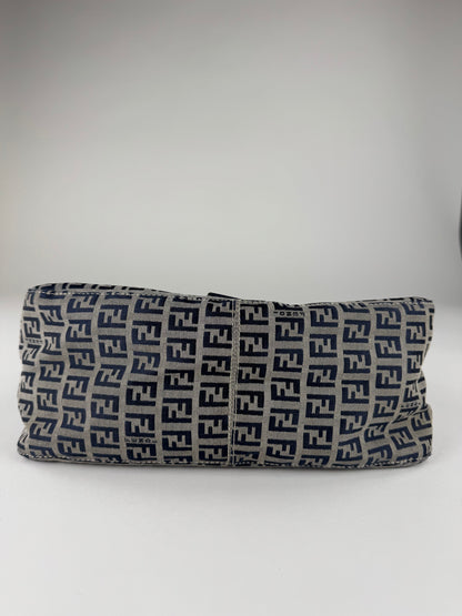 Fendi Mamma Baguette - respace.studio