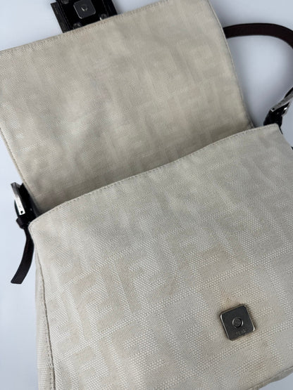 Fendi Mamma Baguette - respace.studio