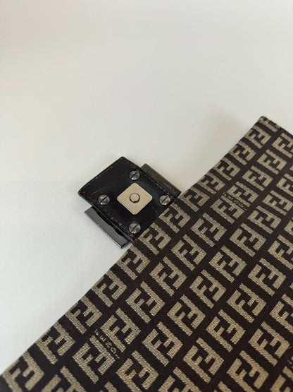 Fendi Mamma Baguette - respace.studio