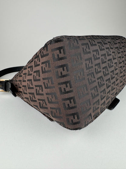 Fendi Mamma Baguette - respace.studio