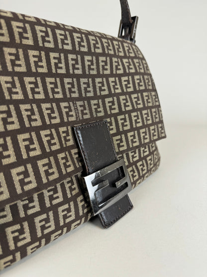 Fendi Mamma Baguette - respace.studio