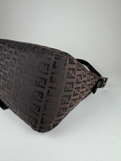 Fendi Mamma Baguette - respace.studio