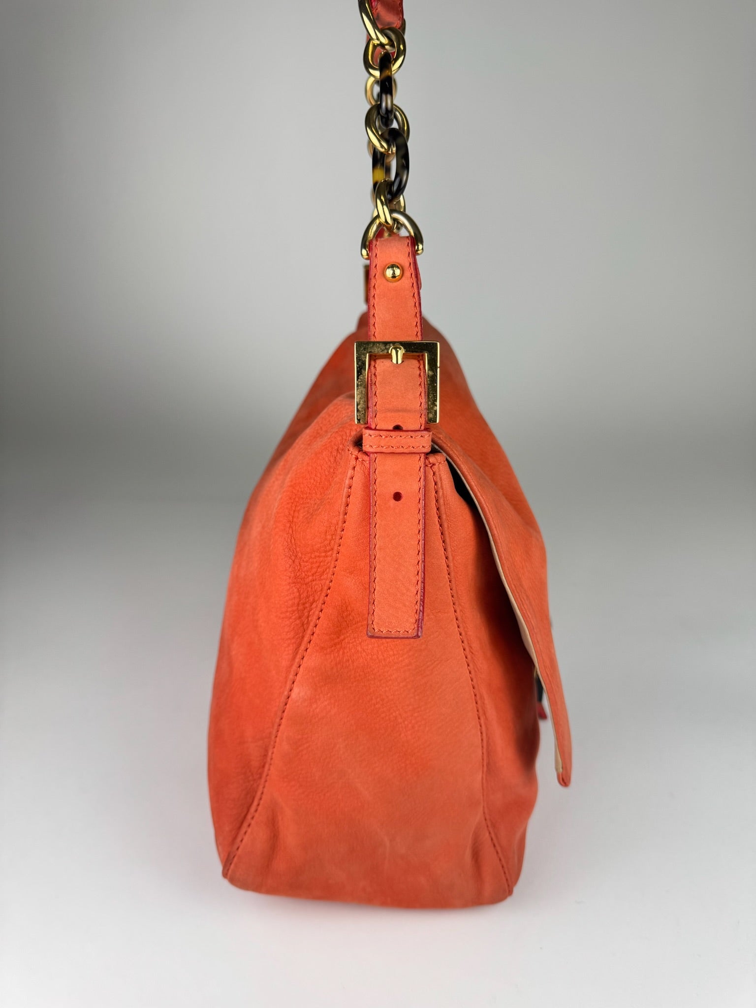 Fendi Mamma Baguette - respace.studio