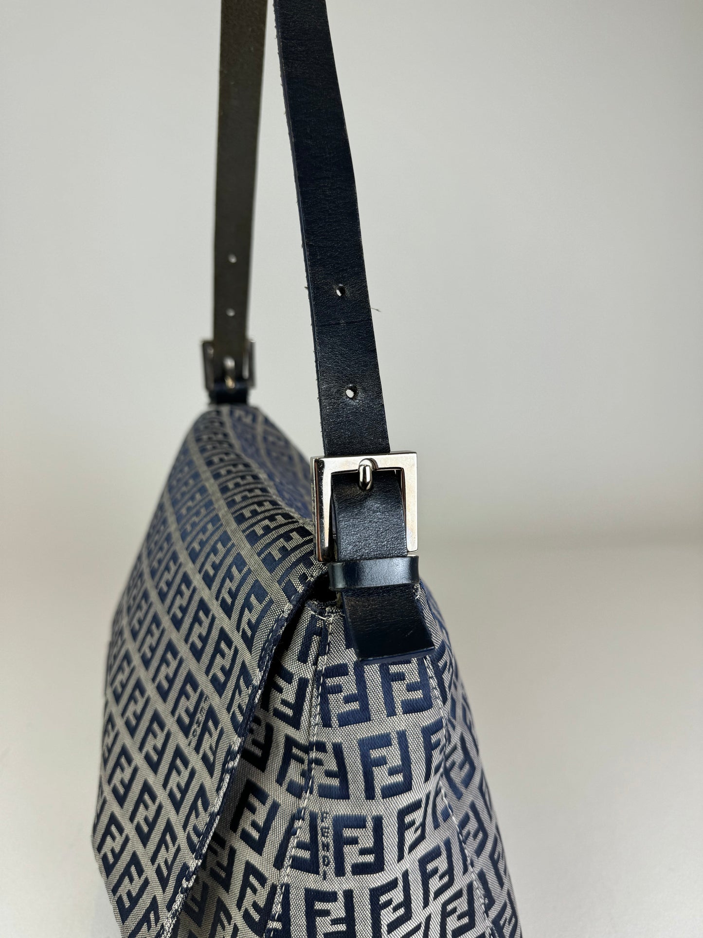 Fendi Mamma Baguette - respace.studio