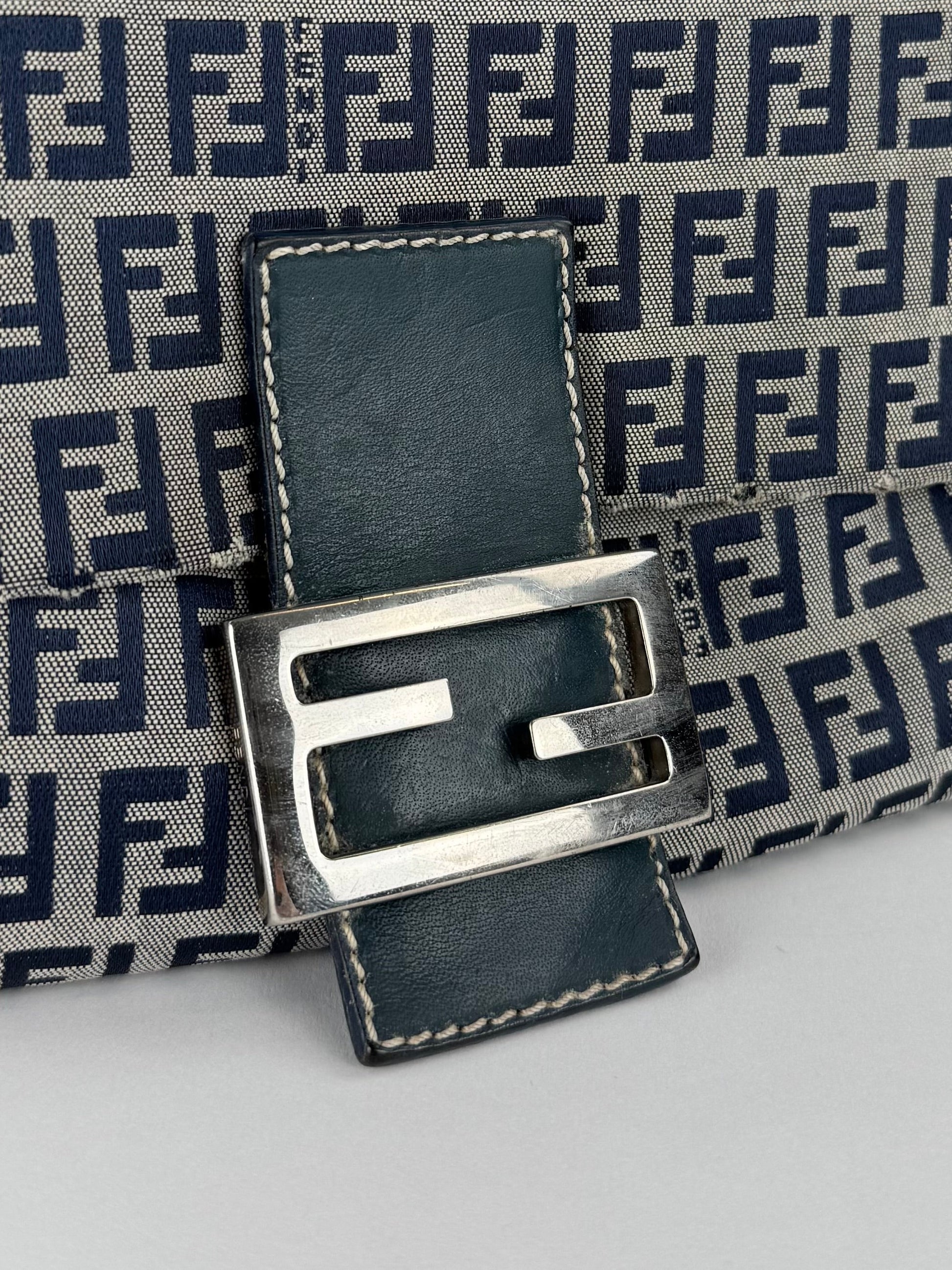 Fendi Mamma Baguette - respace.studio
