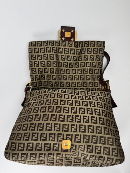 Fendi Mamma Baguette - respace.studio