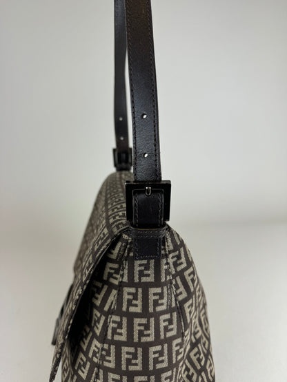 Fendi Mamma Baguette - respace.studio