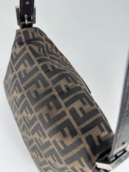 Fendi Mamma Baguette - respace.studio