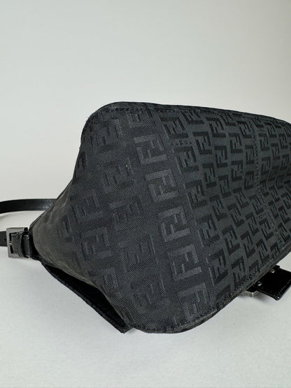 Fendi Mamma Baguette - respace.studio