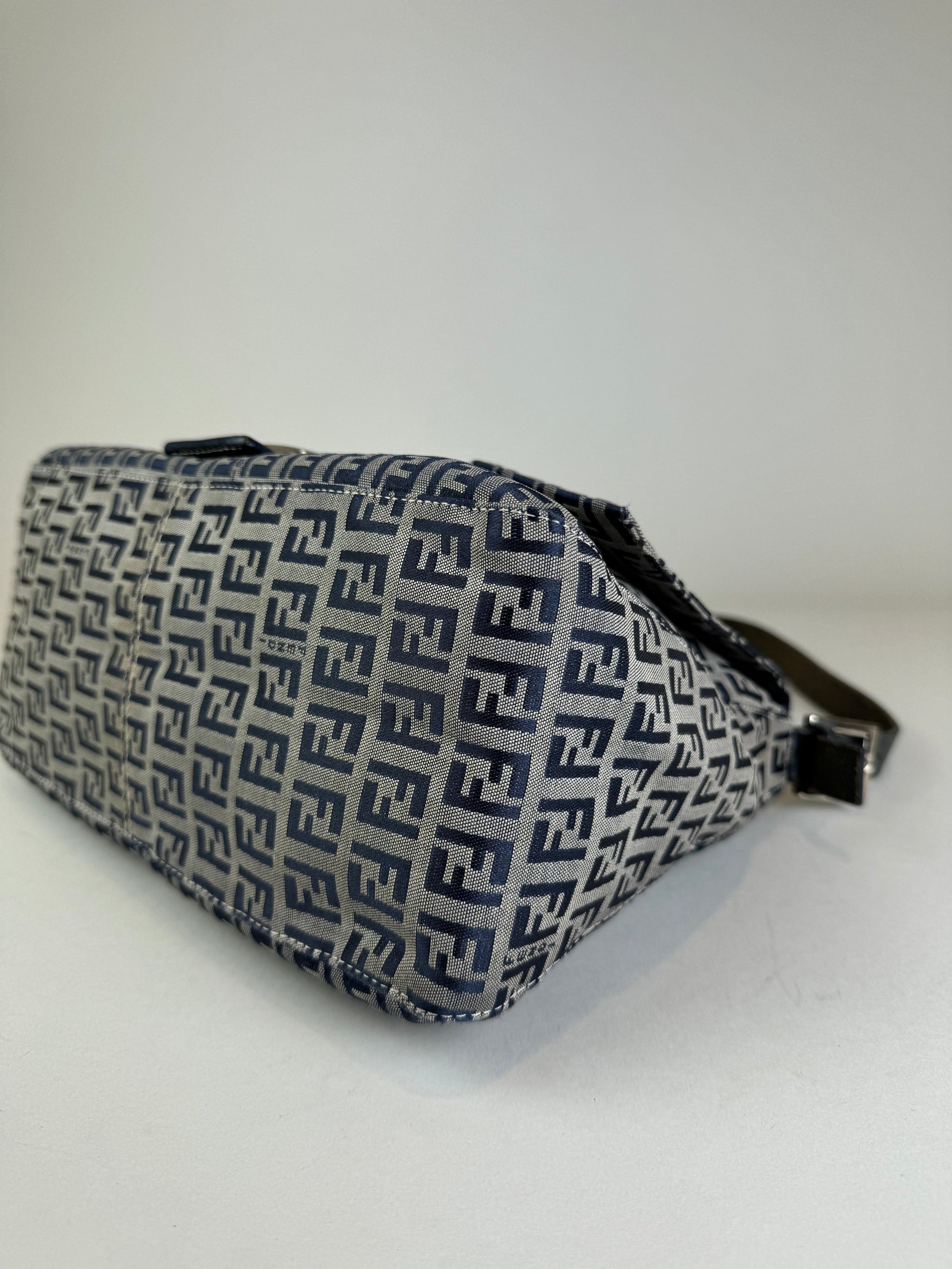 Fendi Mamma Baguette - respace.studio